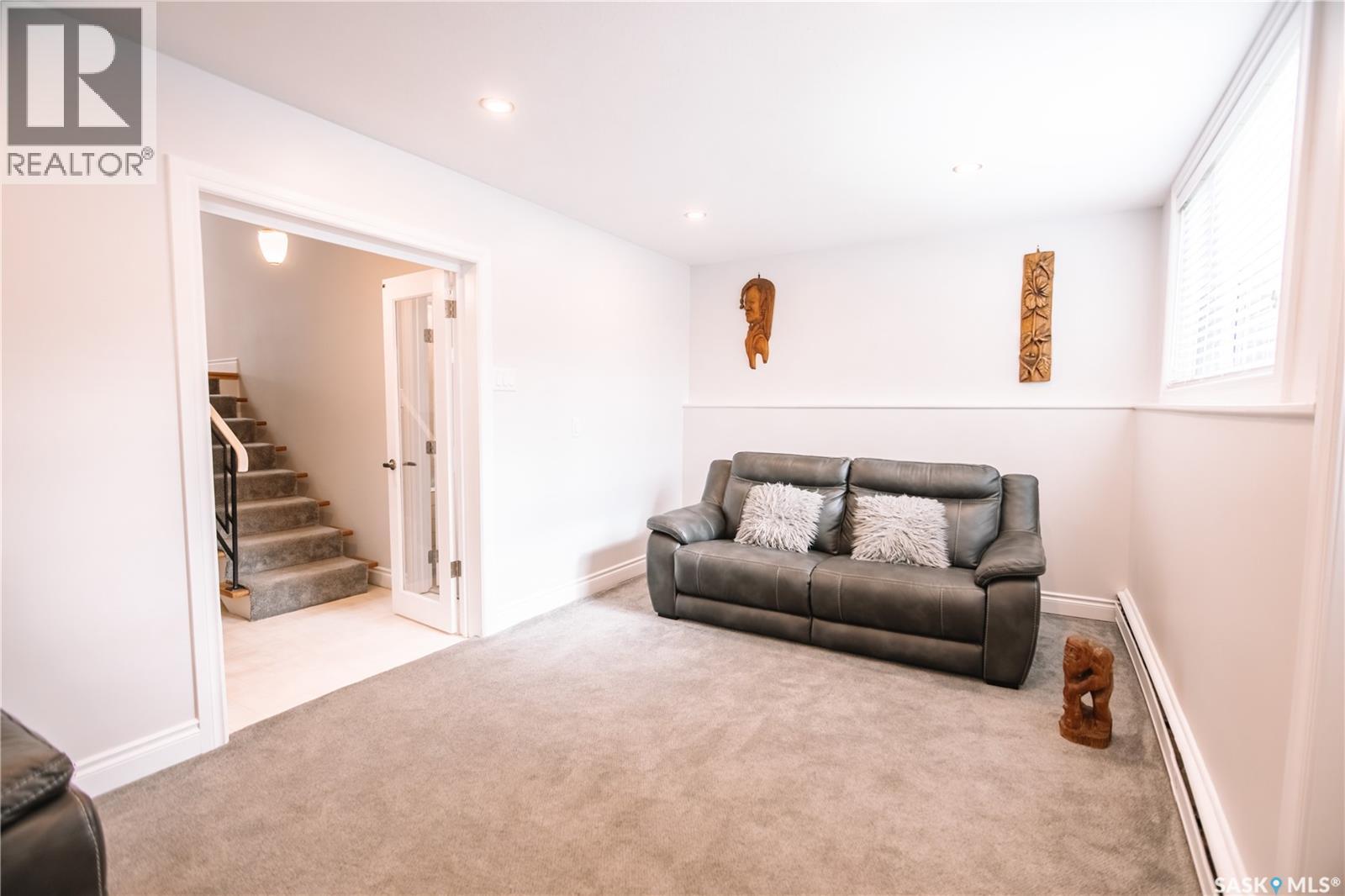 3319 29th Avenue, Regina, Saskatchewan  S4S 2P1 - Photo 32 - SK021951