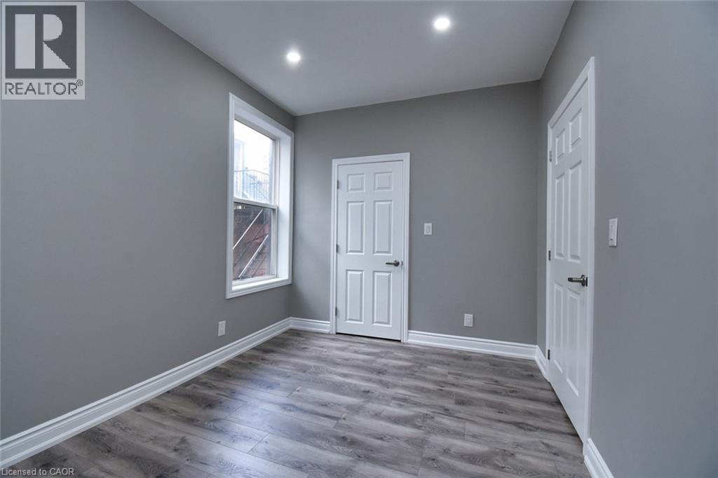 98 Duke Street Unit# 2nd, Hamilton, Ontario  L8P 1X5 - Photo 18 - 40784258