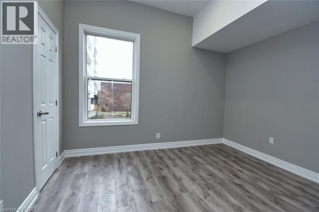 98 Duke Street Unit# 2nd, Hamilton, Ontario  L8P 1X5 - Photo 20 - 40784258