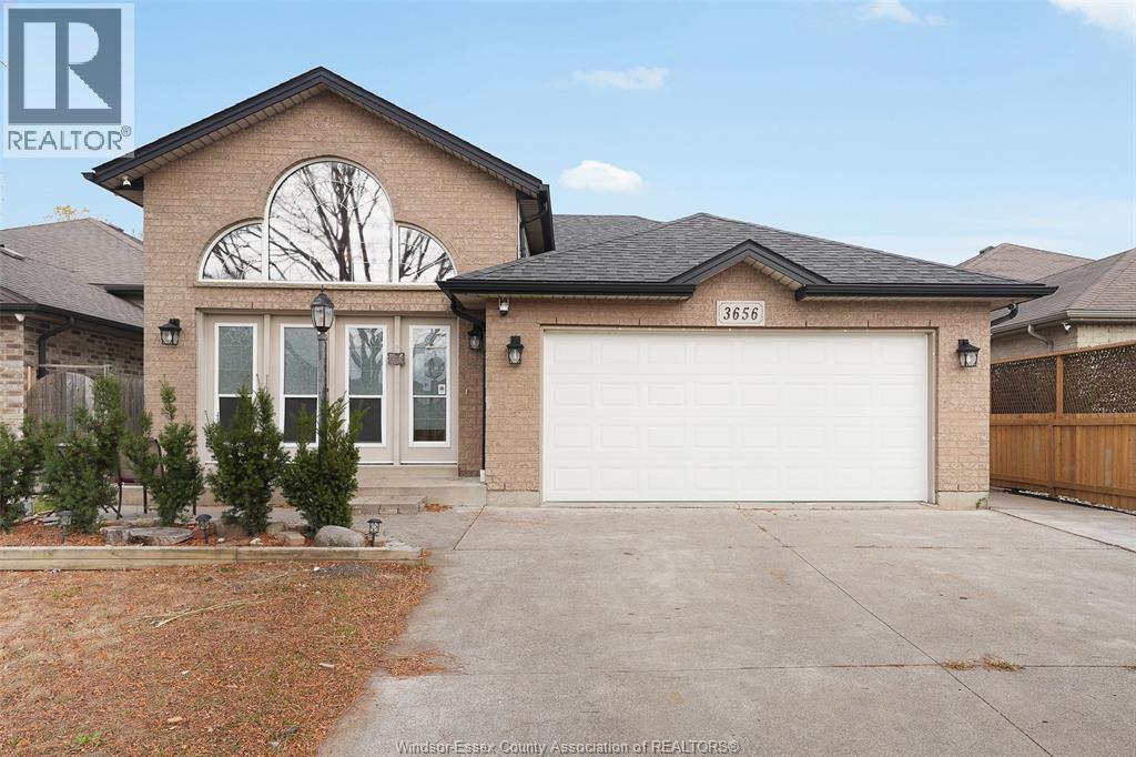 3656 MAGUIRE, windsor, Ontario