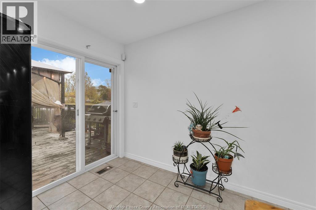 3656 Maguire, Windsor, Ontario  N9E 4V5 - Photo 13 - 25027535
