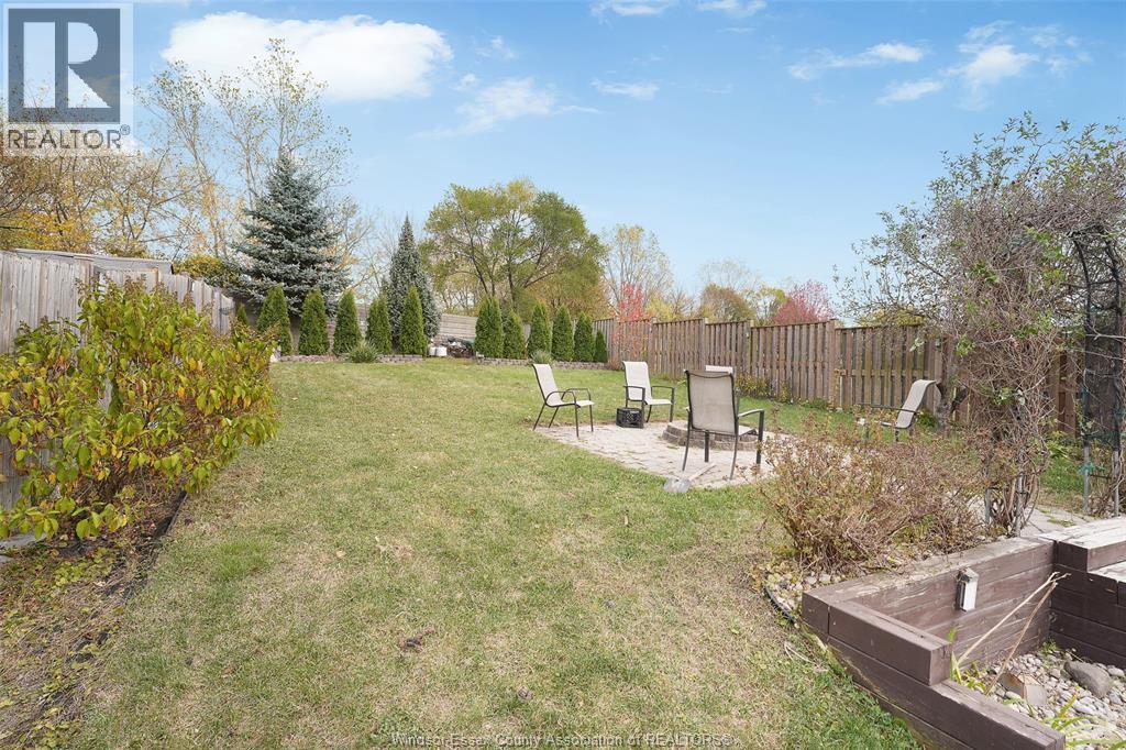 3656 Maguire, Windsor, Ontario  N9E 4V5 - Photo 38 - 25027535