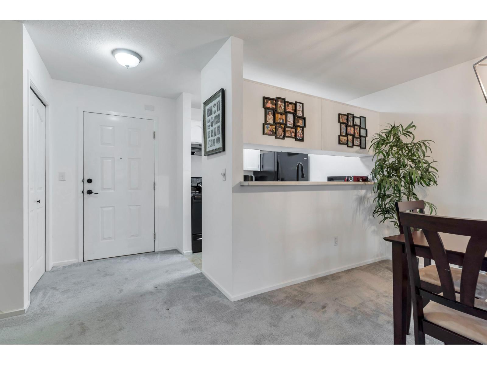 211 2239 152 Street, Surrey, British Columbia V4A 4P1 - Photo 6 - R3061986