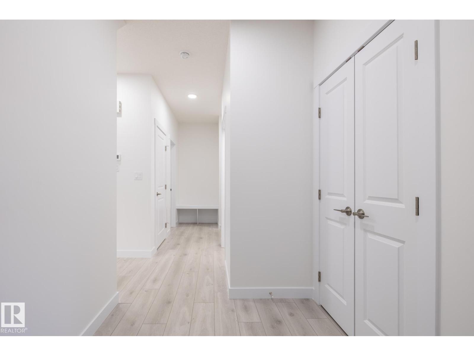 316 27 St Sw, Edmonton, Alberta  T6X 3H9 - Photo 3 - E4450198