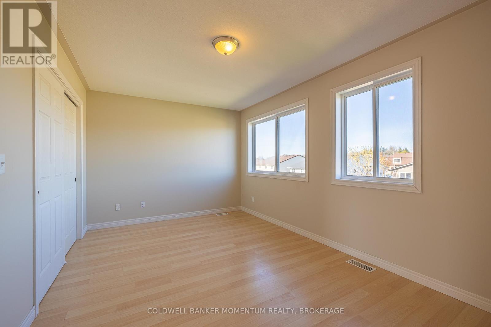 44 Saturn Road, Port Colborne, Ontario  L3K 6E1 - Photo 18 - X12491594