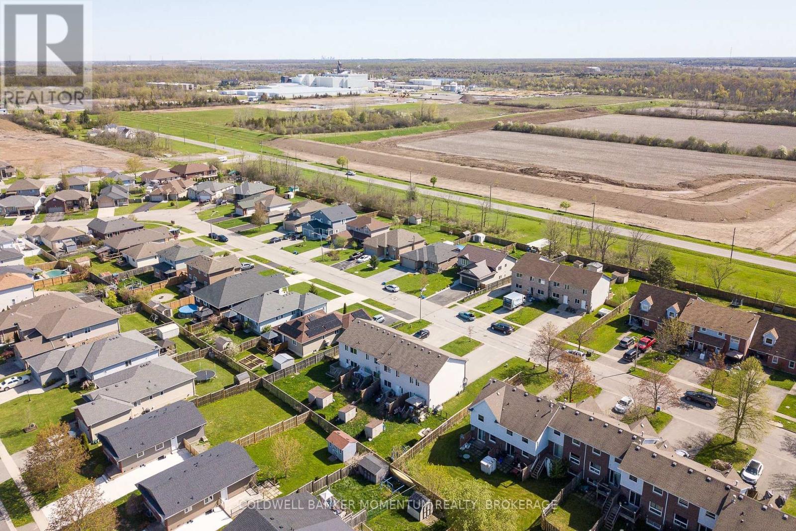 44 Saturn Road, Port Colborne, Ontario  L3K 6E1 - Photo 22 - X12491594