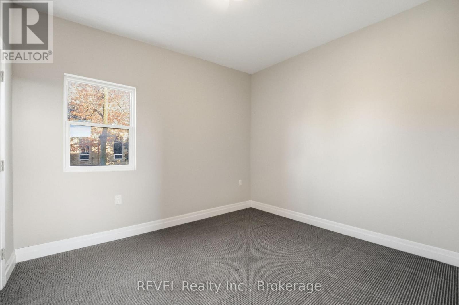 7 - 18 Clairmont Street, Thorold, Ontario  L2V 1R1 - Photo 12 - X12491766