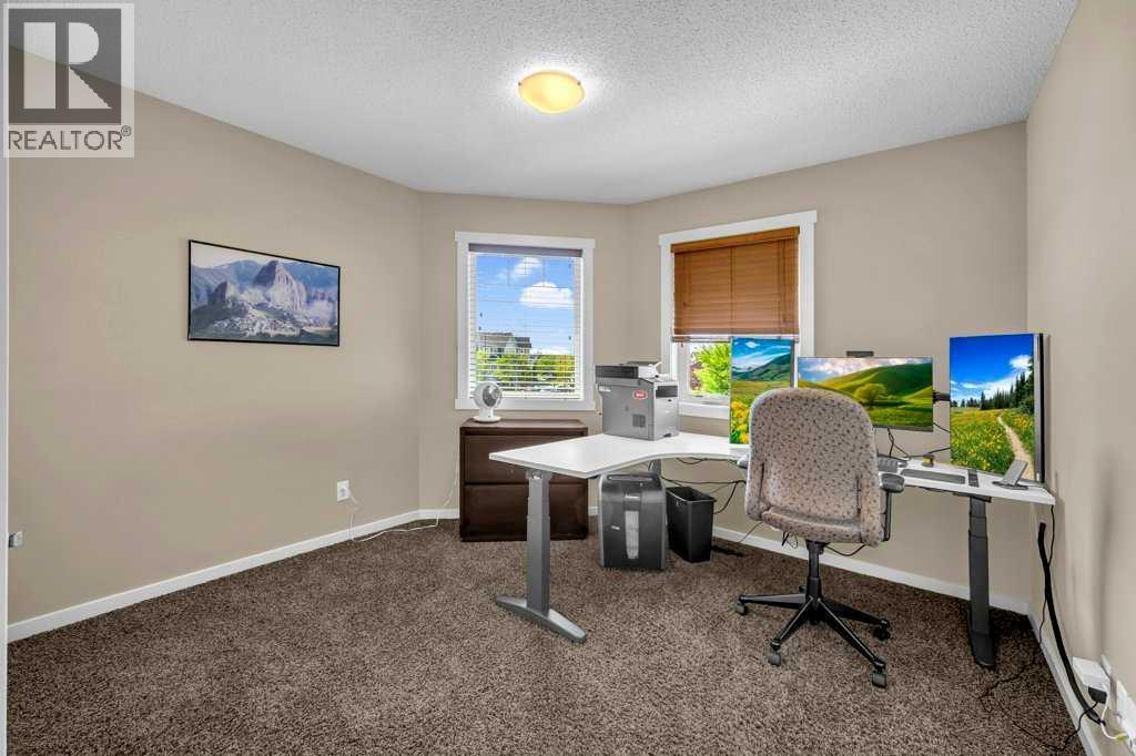 1186 Kings Heights Way Se, Airdrie, Alberta  T4A 0S4 - Photo 32 - A2253628