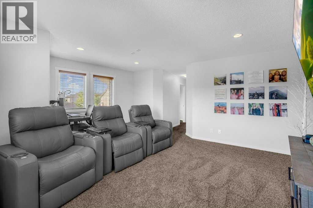 1186 Kings Heights Way Se, Airdrie, Alberta  T4A 0S4 - Photo 34 - A2253628