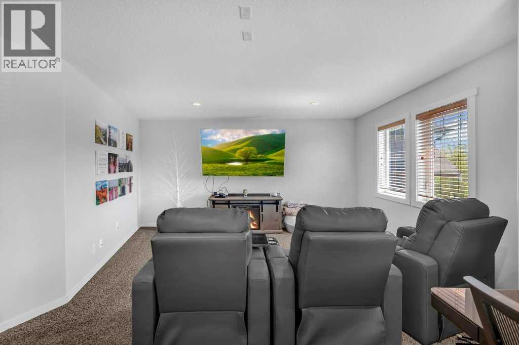 1186 Kings Heights Way Se, Airdrie, Alberta  T4A 0S4 - Photo 35 - A2253628