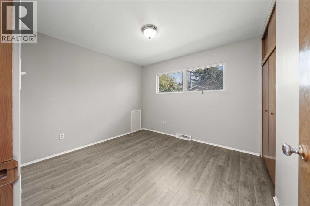 78 Mcrae Street, Okotoks, Alberta  T1S 1J6 - Photo 16 - A2257168