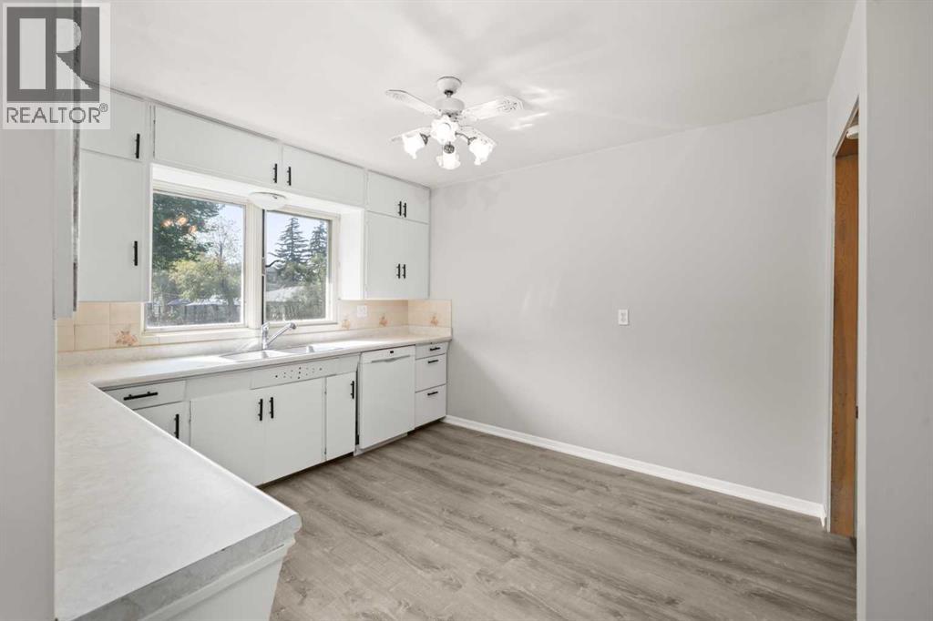 78 Mcrae Street, Okotoks, Alberta  T1S 1J6 - Photo 10 - A2257168