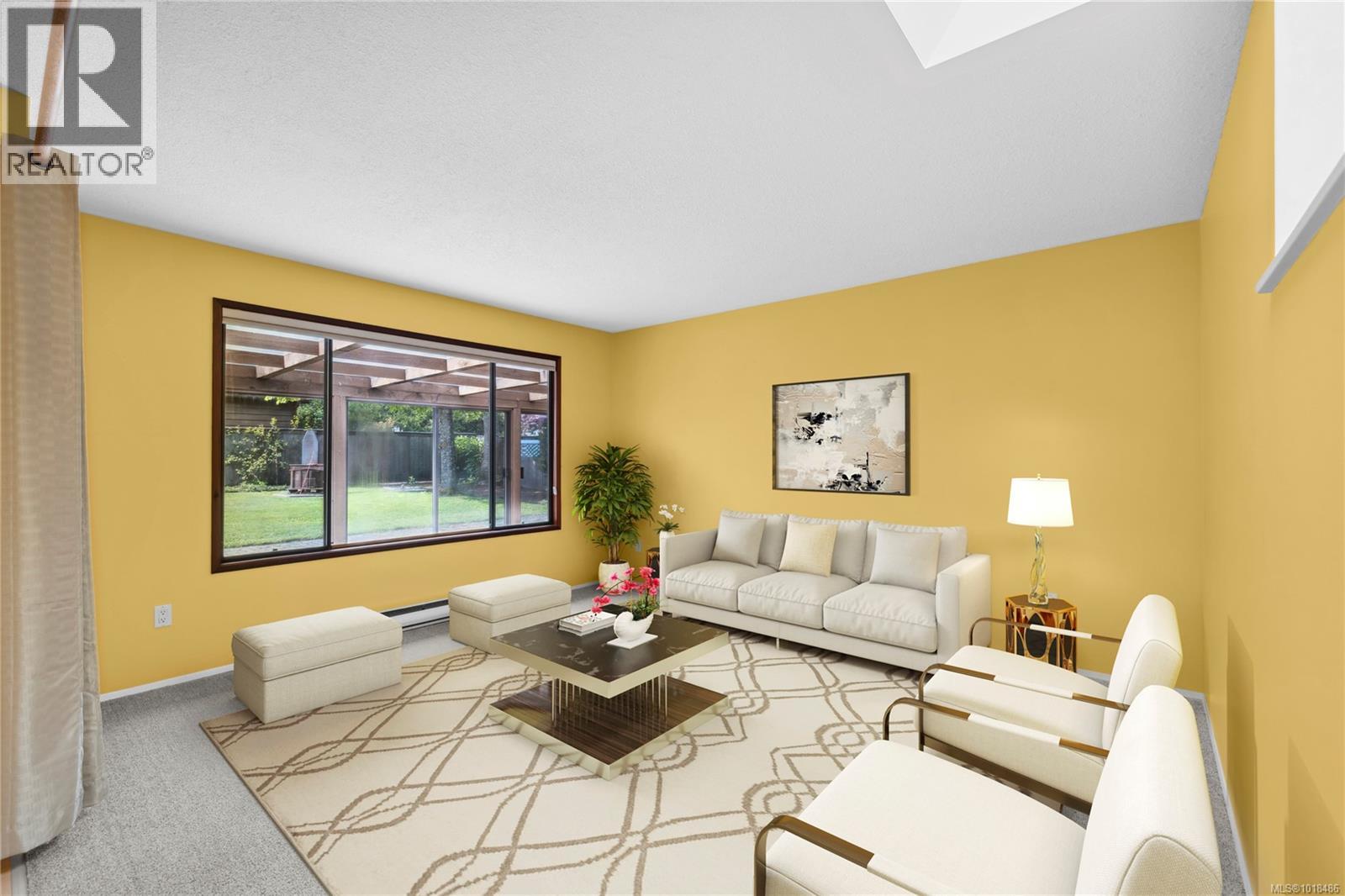 496 Crescent Rd W, Qualicum Beach, British Columbia  V9K 1J4 - Photo 5 - 1018486