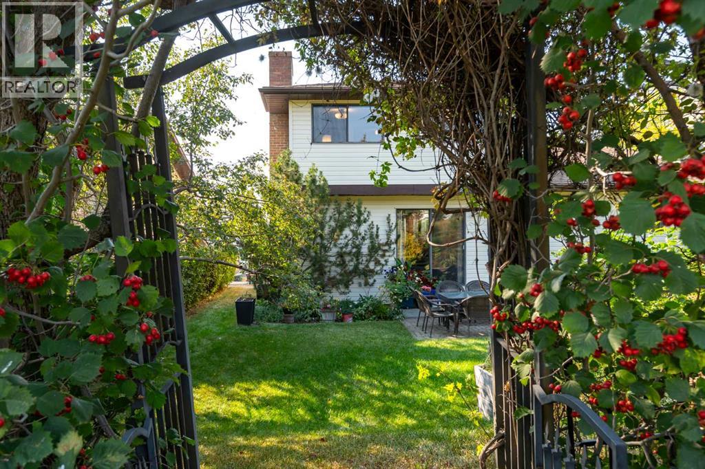 20 Edgehill Rise Nw, Calgary, Alberta  T3A 2V4 - Photo 35 - A2260172