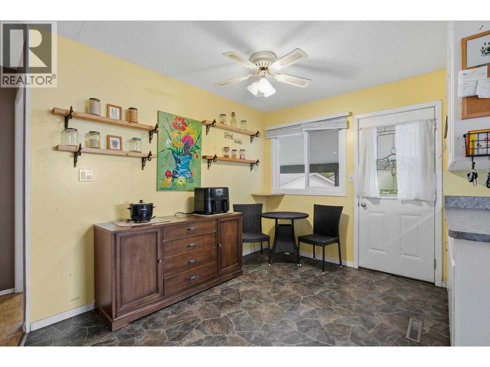 647 Downie Road, Vernon, British Columbia  V1B 3A9 - Photo 6 - 10366973