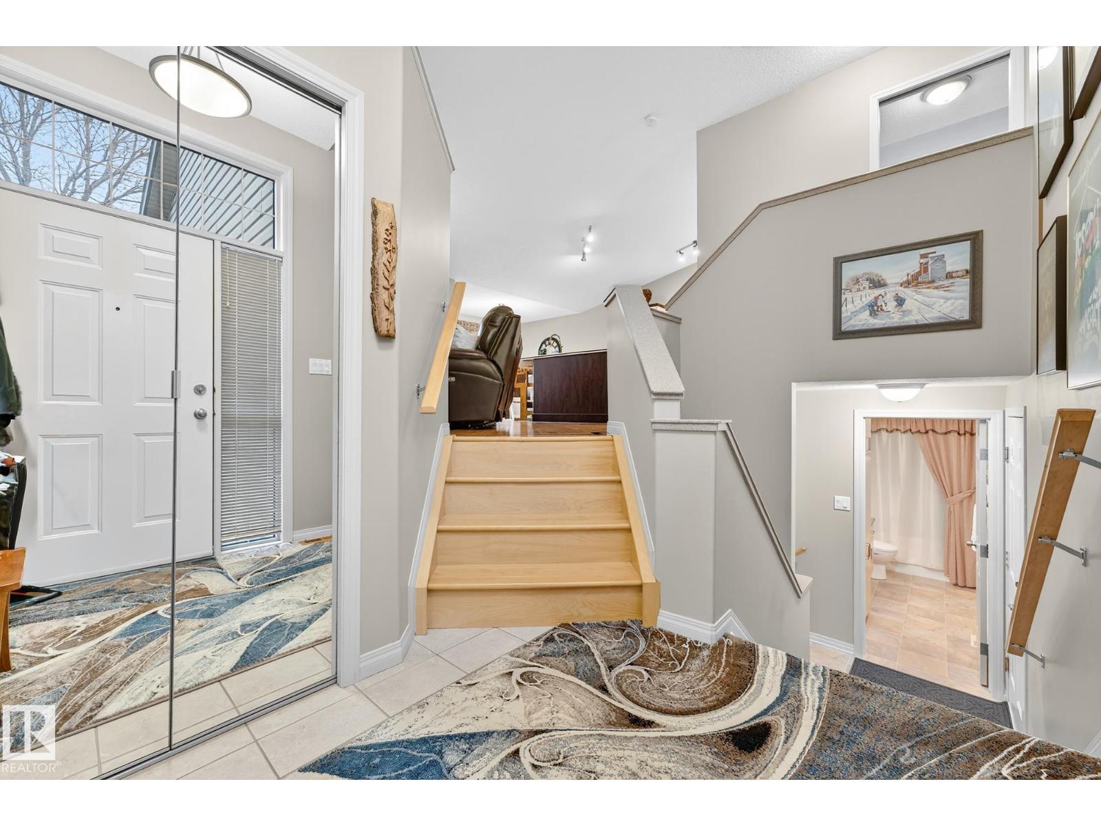 33 57b Erin Ridge Dr, St. Albert, Alberta  T8N 6G1 - Photo 2 - E4464034