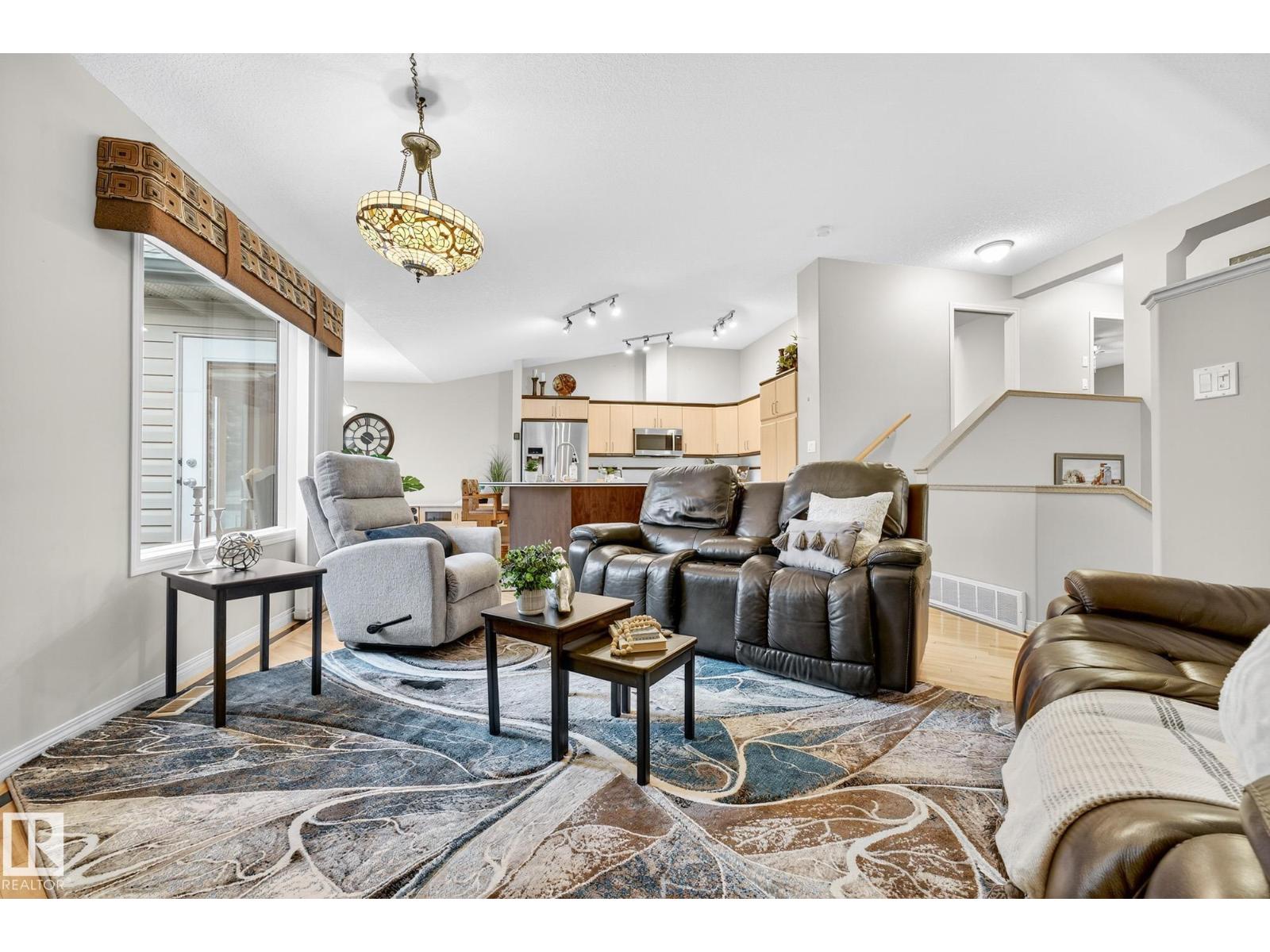 33 57b Erin Ridge Dr, St. Albert, Alberta  T8N 6G1 - Photo 6 - E4464034