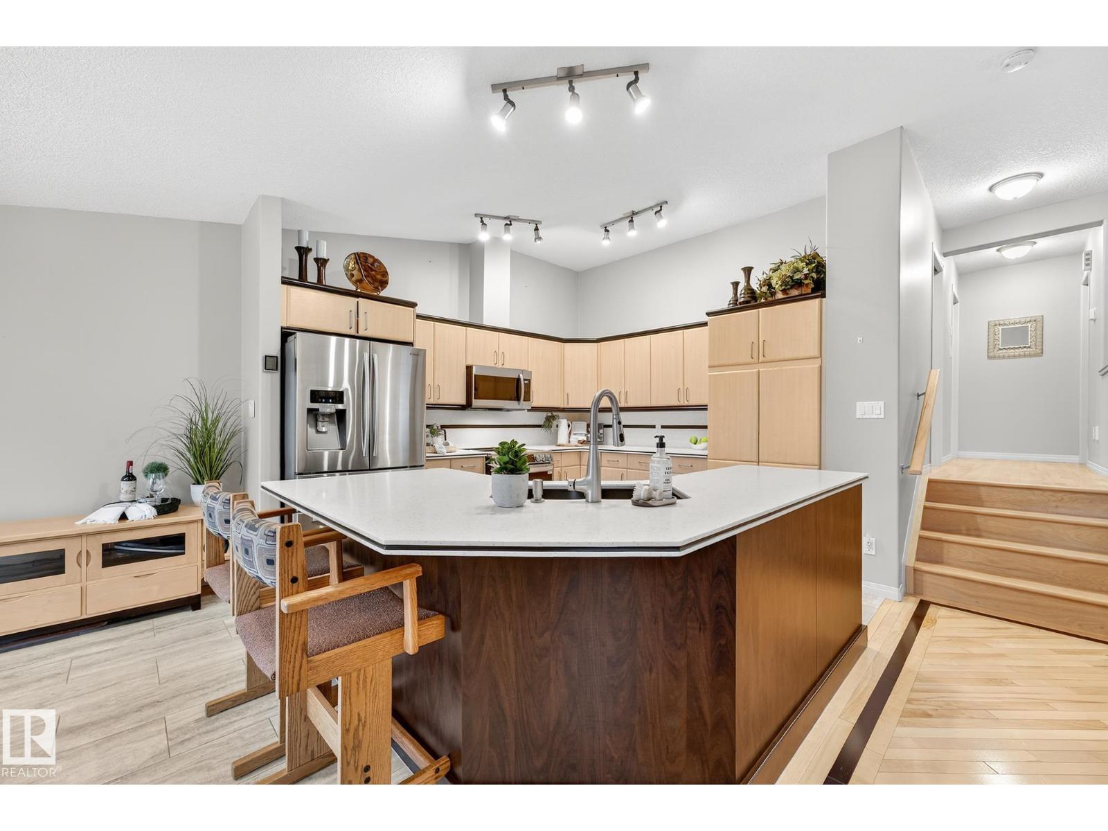 33 57b Erin Ridge Dr, St. Albert, Alberta  T8N 6G1 - Photo 8 - E4464034