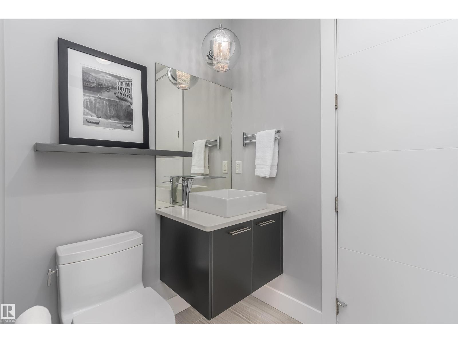 9509 99b St Nw, Edmonton, Alberta  T6E 3X1 - Photo 35 - E4464035