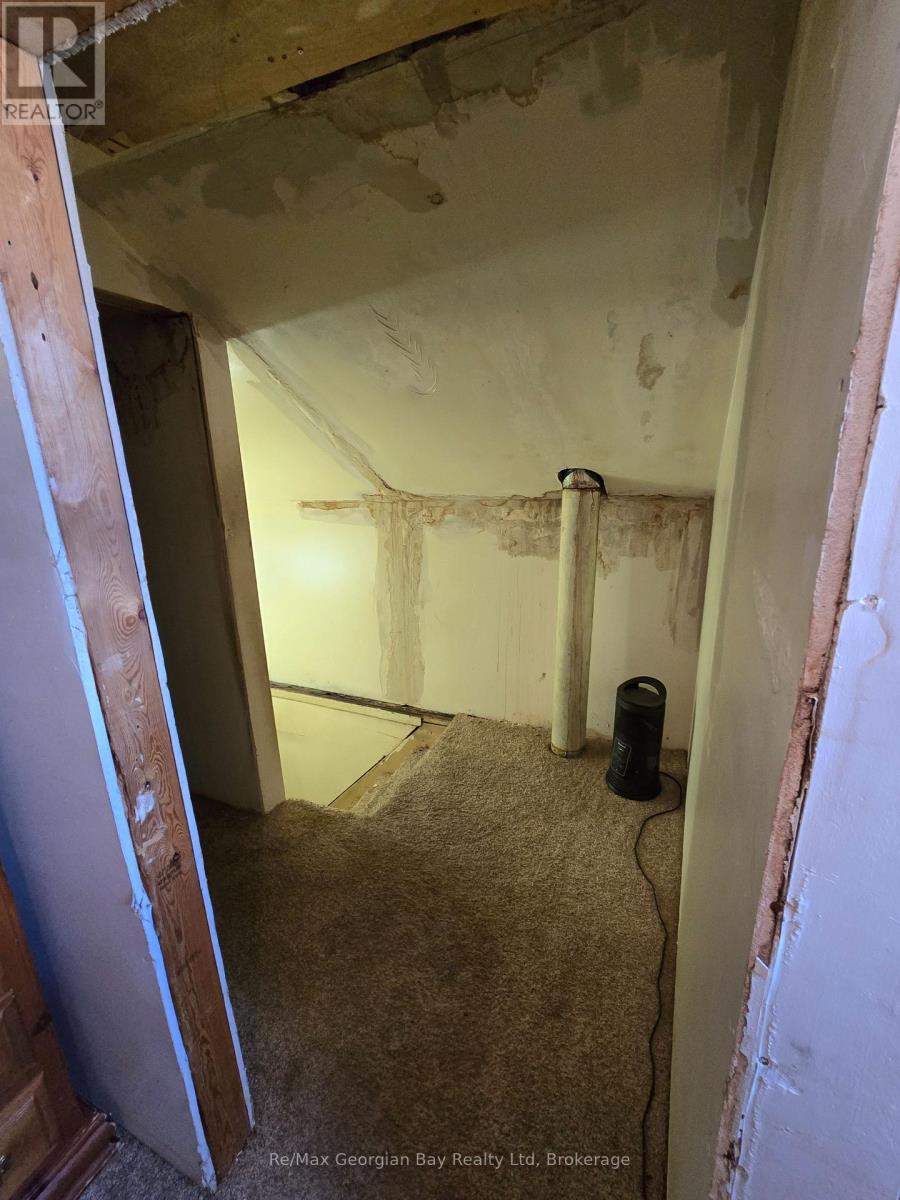 111 Andrew Street S, Orillia, Ontario  L3V 5J3 - Photo 18 - S12491918