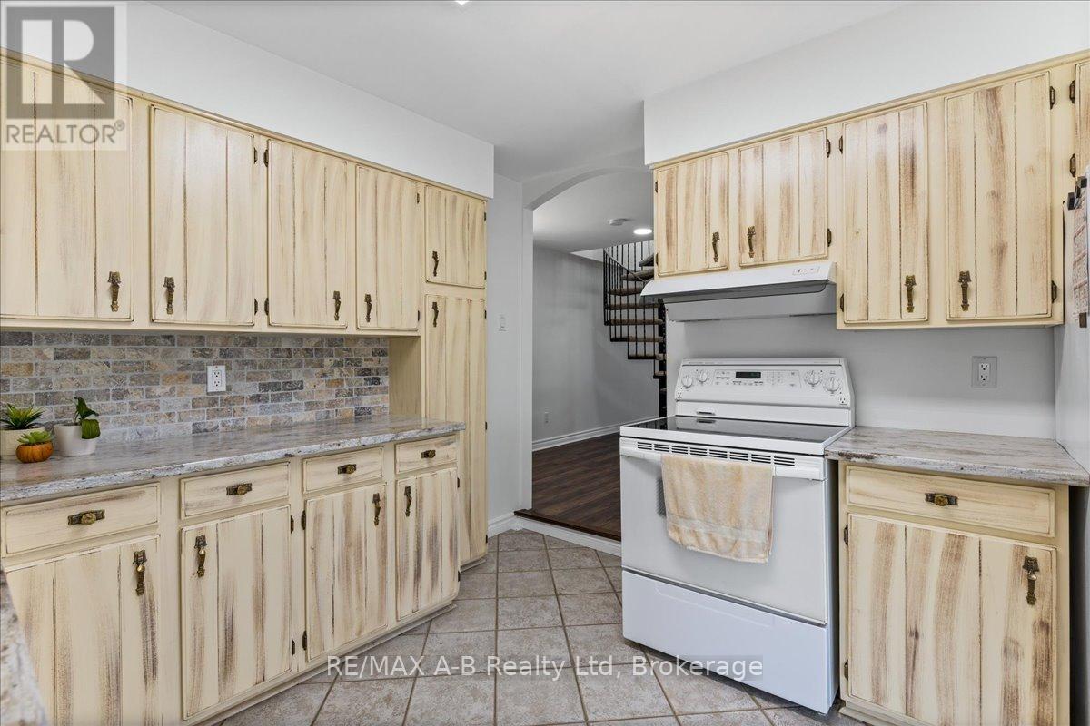 853 Queens Avenue, London East, Ontario  N5W 3H7 - Photo 14 - X12491868