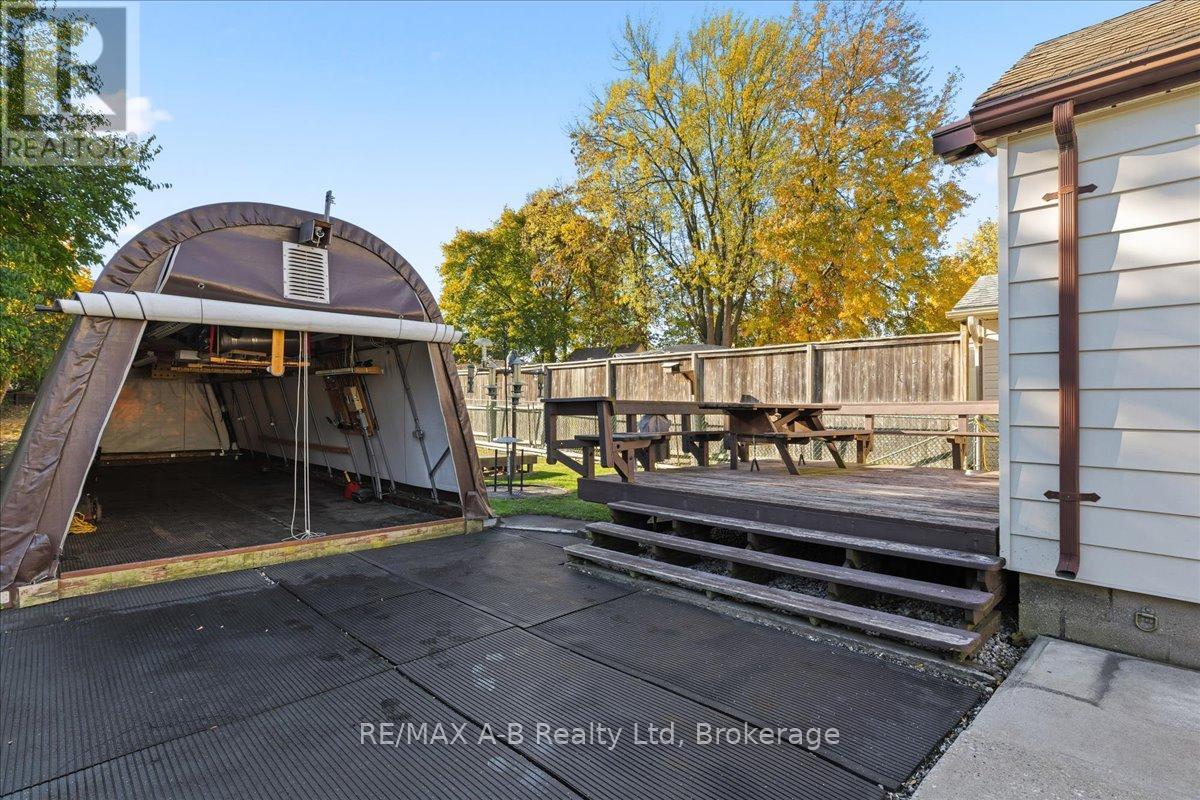 853 Queens Avenue, London East, Ontario  N5W 3H7 - Photo 27 - X12491868