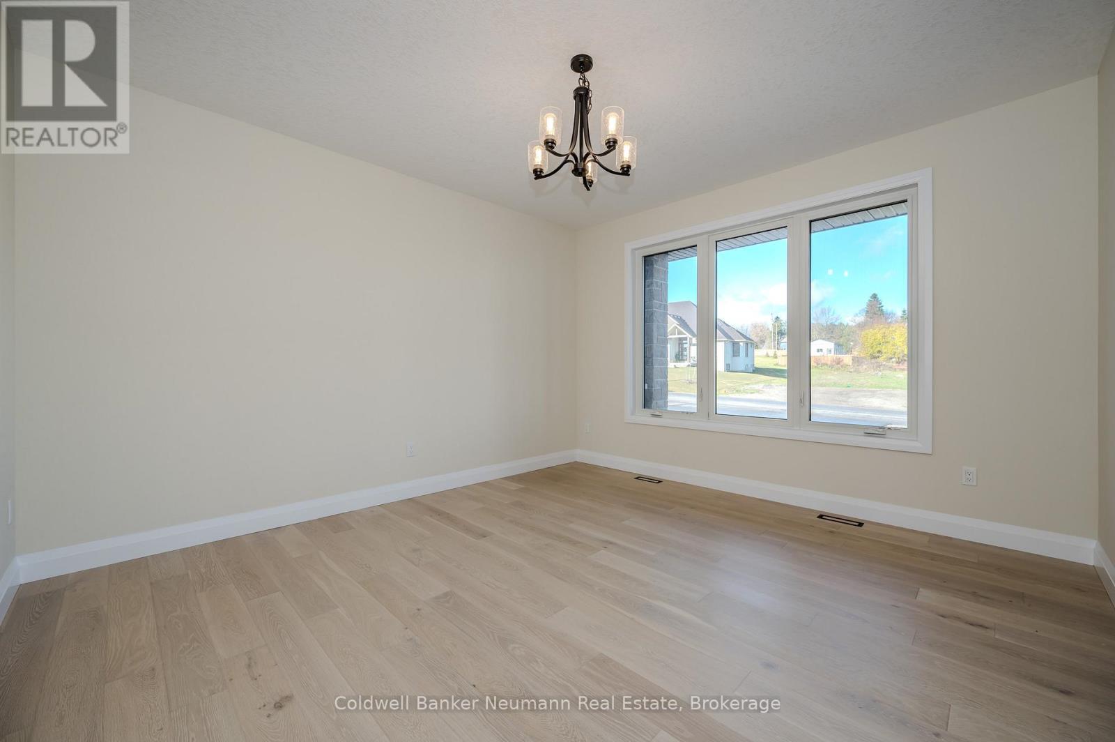 10 Broughton Street, Erin, Ontario  N1H 0B7 - Photo 16 - X12491876