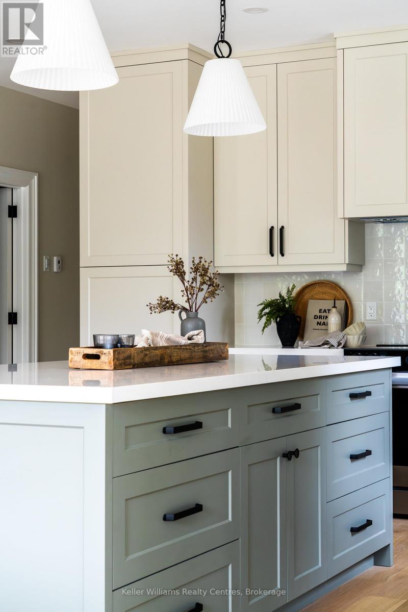 104 Butternut Court, Grey Highlands, Ontario  N0C 1H0 - Photo 15 - X12390299