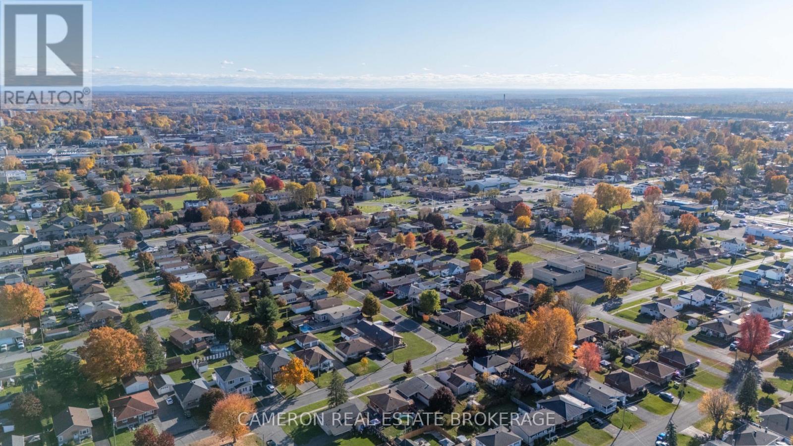 241 Sunnyside Avenue, Cornwall, Ontario  K6H 3E2 - Photo 28 - X12491768