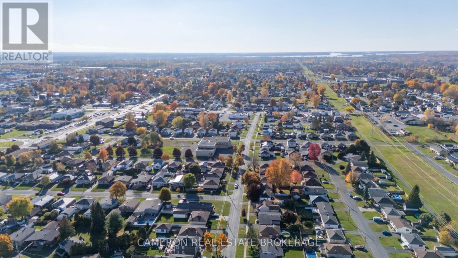 241 Sunnyside Avenue, Cornwall, Ontario  K6H 3E2 - Photo 29 - X12491768