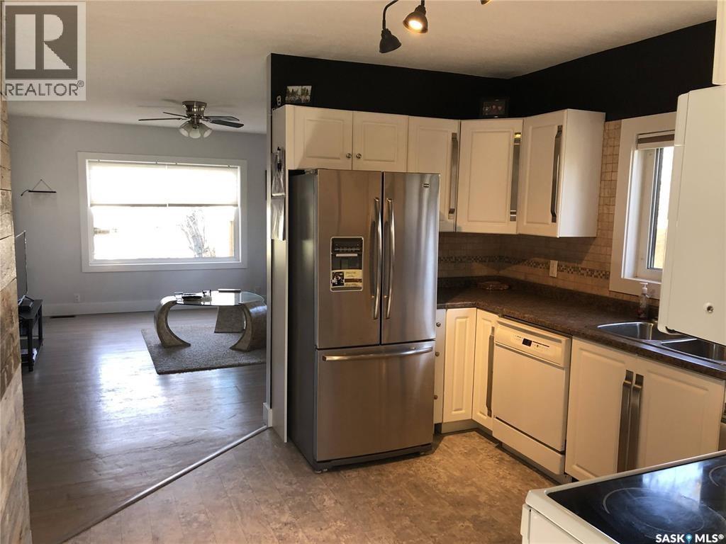 311 7th Street E, Wynyard, Saskatchewan  S0A 4T0 - Photo 6 - SK022050