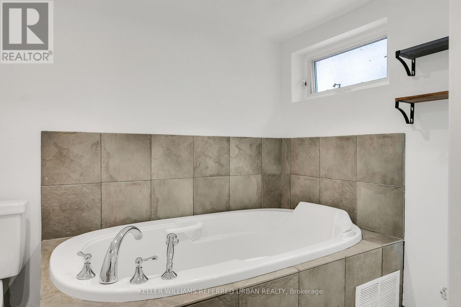 45 Hazelwood Avenue, Toronto, Ontario  M4J 1K4 - Photo 29 - E12487828