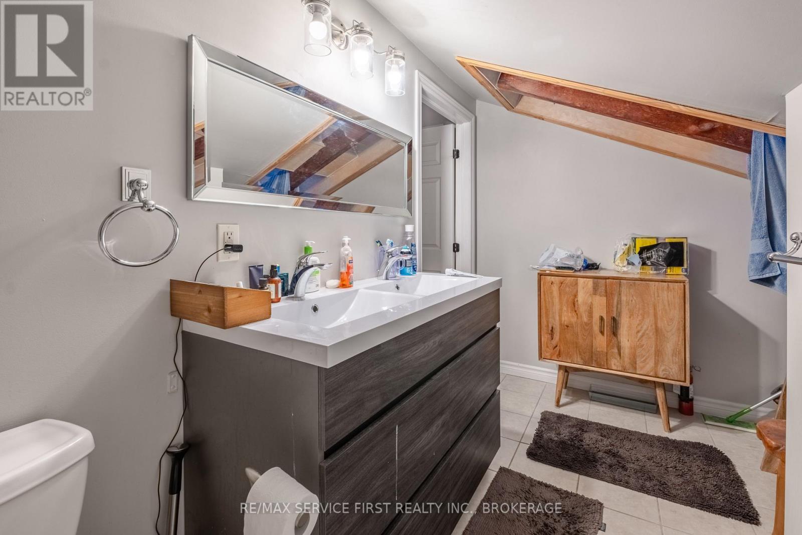 94 Sydenham Street, Kingston, Ontario  K7L 3H4 - Photo 17 - X12480949