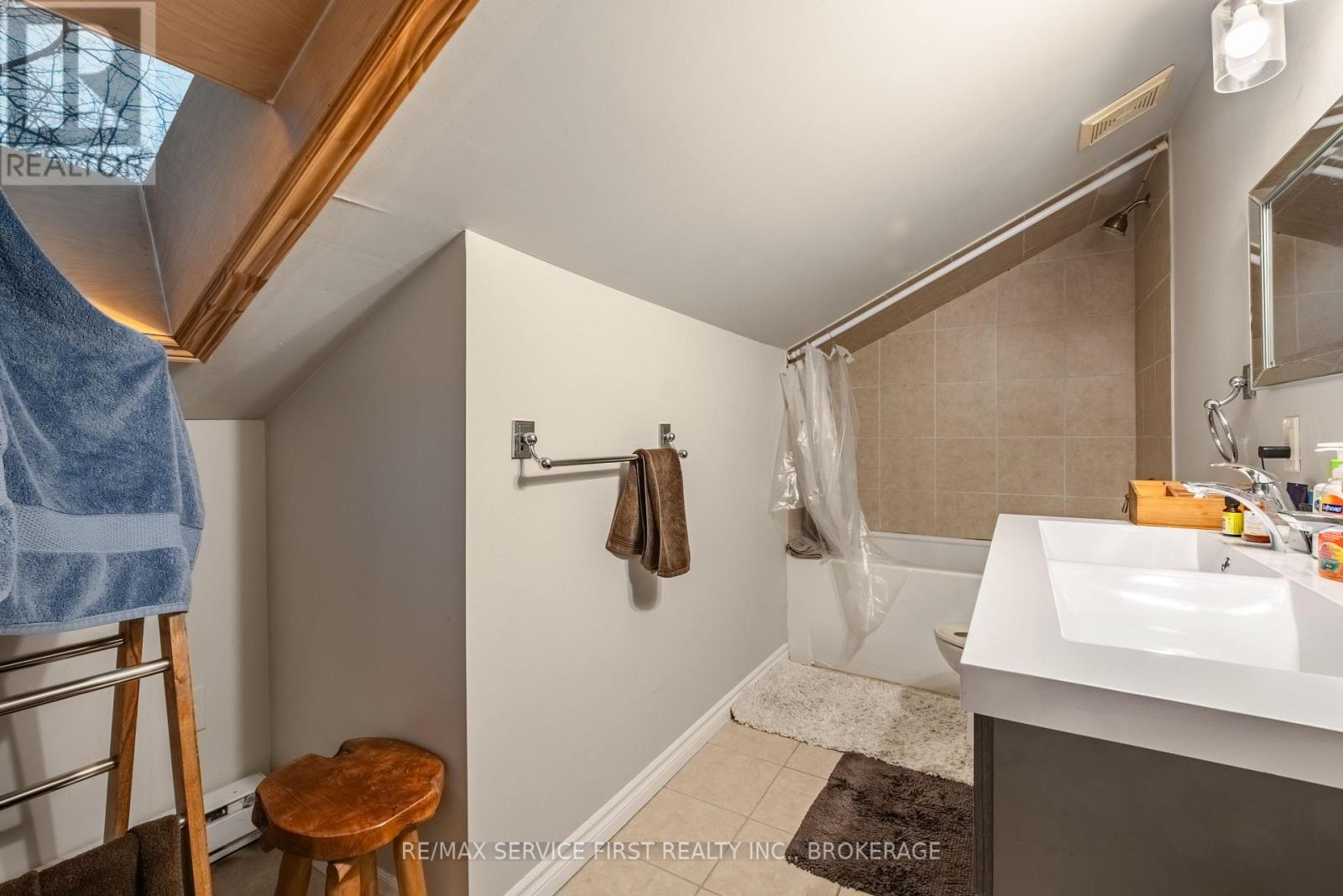 94 Sydenham Street, Kingston, Ontario  K7L 3H4 - Photo 13 - X12480949