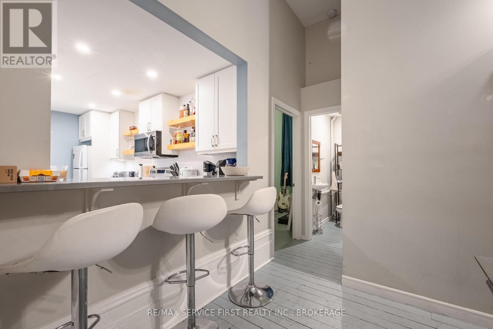 94 Sydenham Street, Kingston, Ontario  K7L 3H4 - Photo 6 - X12480949