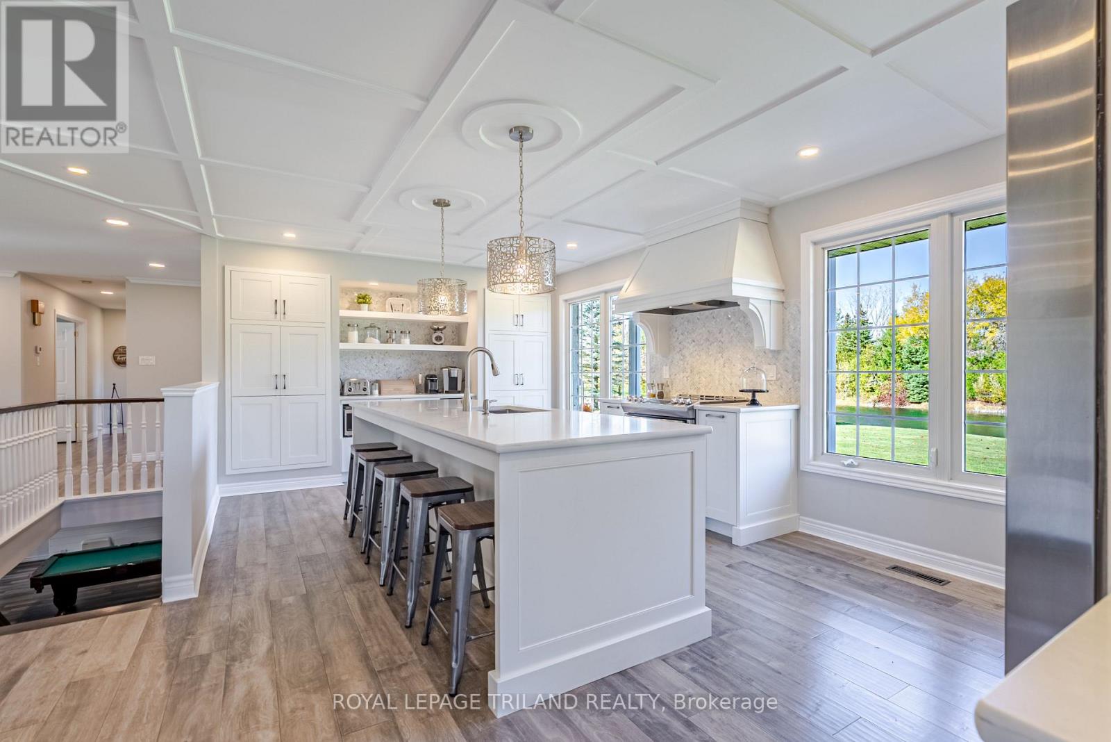 5017 Hamilton Road, Thames Centre (Dorchester), Ontario  N0L 1G6 - Photo 11 - X12491818