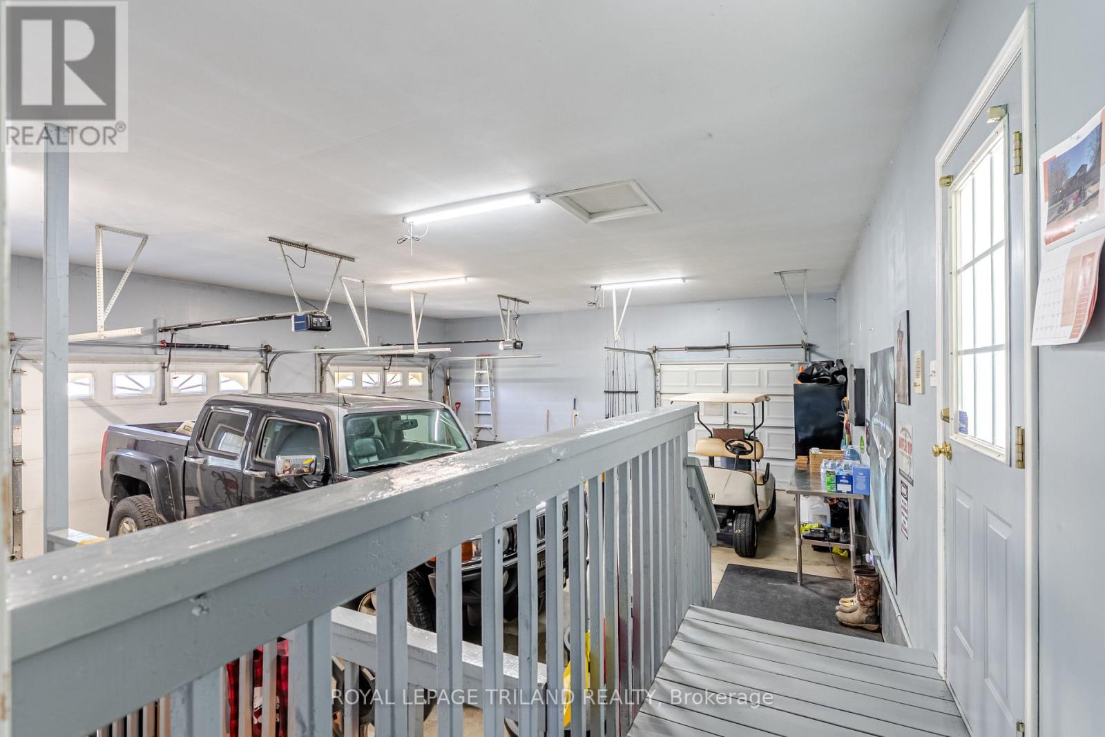 5017 Hamilton Road, Thames Centre (Dorchester), Ontario  N0L 1G6 - Photo 32 - X12491818