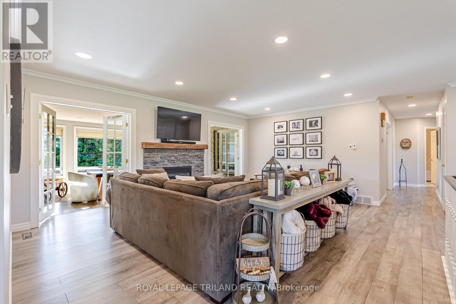 5017 Hamilton Road, Thames Centre (Dorchester), Ontario  N0L 1G6 - Photo 8 - X12491818