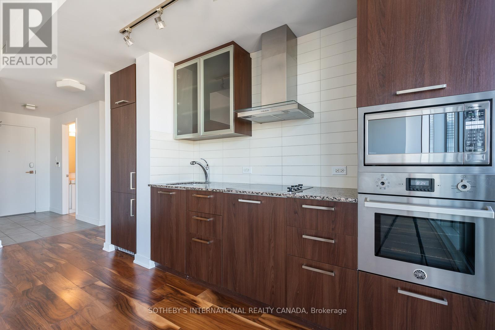 3505 - 12 York Street, Toronto (Waterfront Communities), Ontario  M5J 0A9 - Photo 11 - C12491418