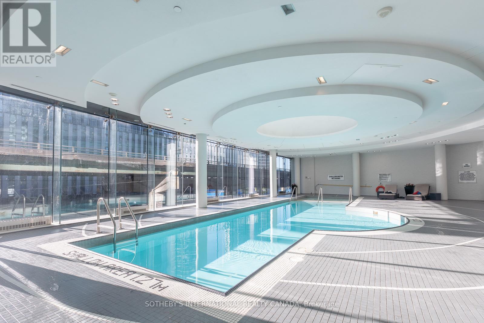 3505 - 12 York Street, Toronto (Waterfront Communities), Ontario  M5J 0A9 - Photo 24 - C12491418