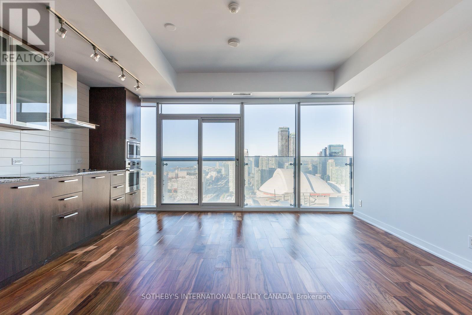 3505 - 12 York Street, Toronto (Waterfront Communities), Ontario  M5J 0A9 - Photo 7 - C12491418