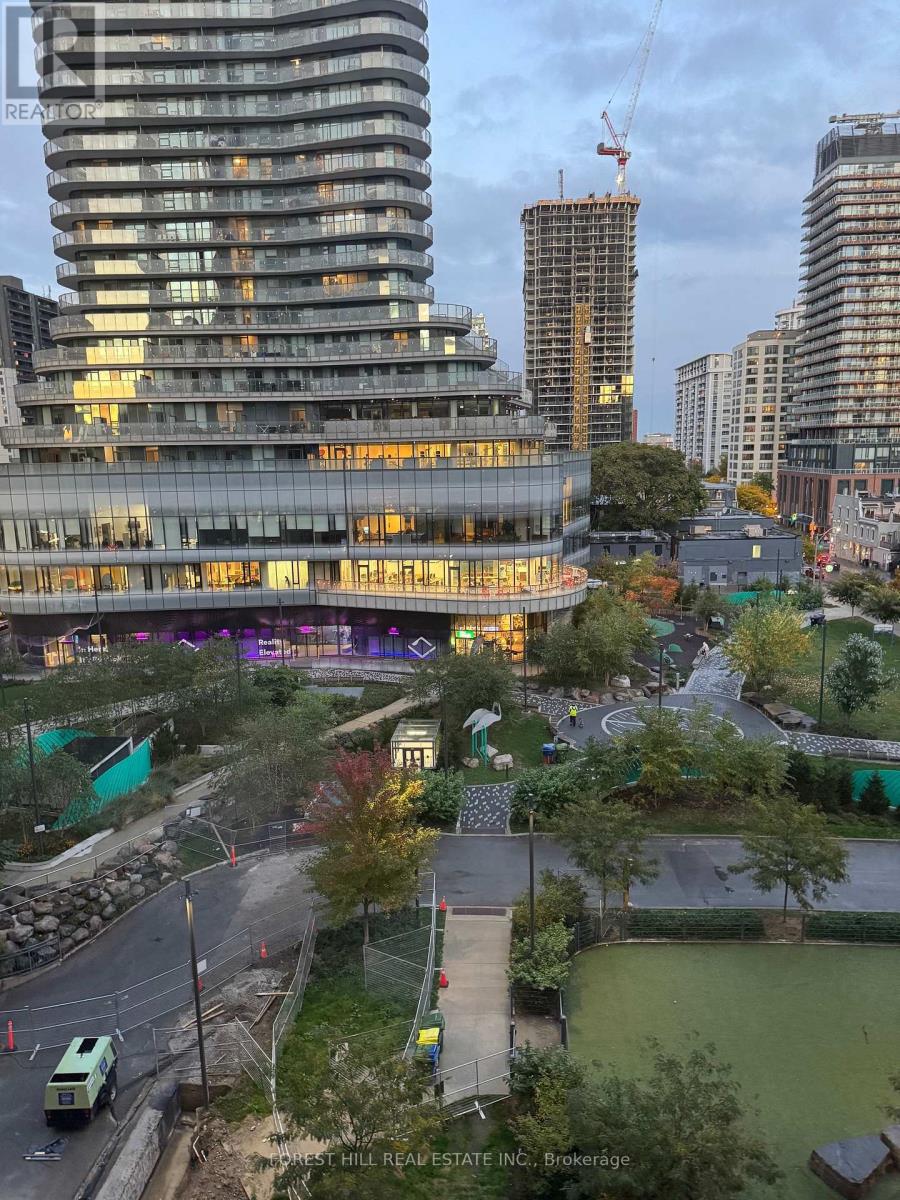 712 - 909 Bay Street, Toronto, Ontario  M5S 3G2 - Photo 15 - C12491476