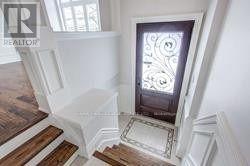 330 Elm Road, Toronto, Ontario  M5H 3V4 - Photo 2 - C12491556