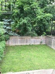 330 Elm Road, Toronto, Ontario  M5H 3V4 - Photo 26 - C12491556