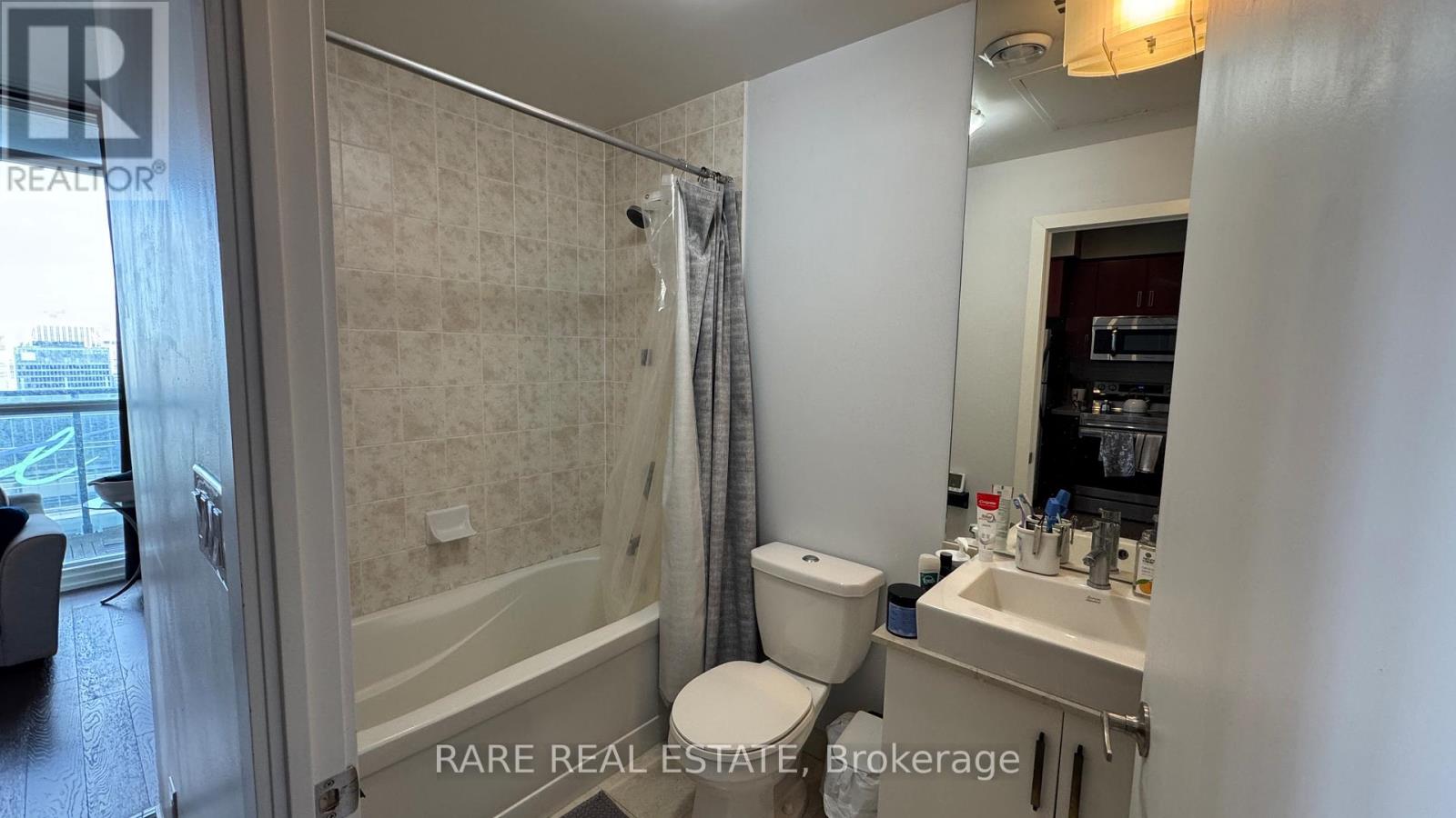 4503 - 55 Bremner Boulevard, Toronto (Waterfront Communities), Ontario  M5J 0A6 - Photo 10 - C12491560