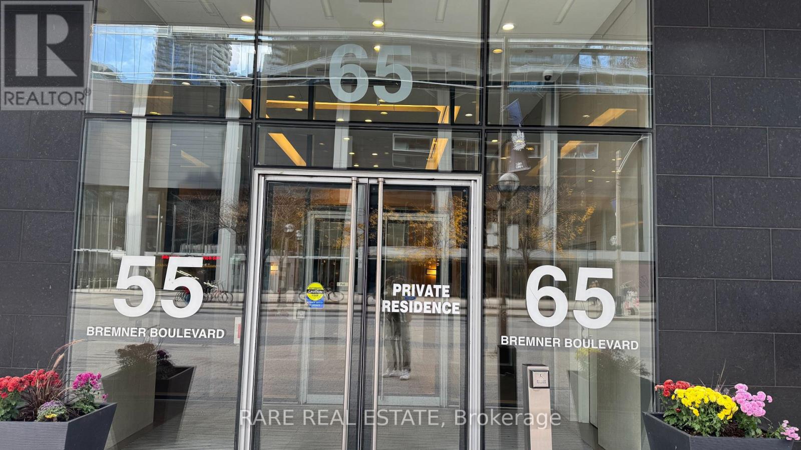 4503 - 55 Bremner Boulevard, Toronto (Waterfront Communities), Ontario  M5J 0A6 - Photo 19 - C12491560