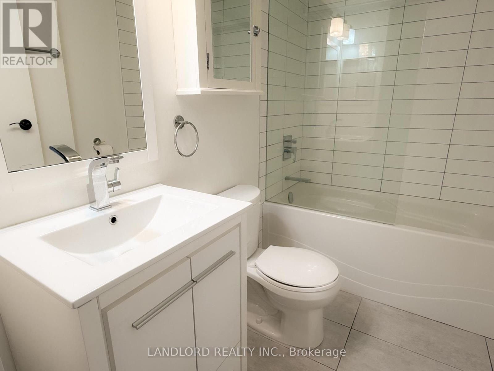 319 - 60 Homewood Avenue, Toronto, Ontario  M4Y 2X4 - Photo 16 - C12491566