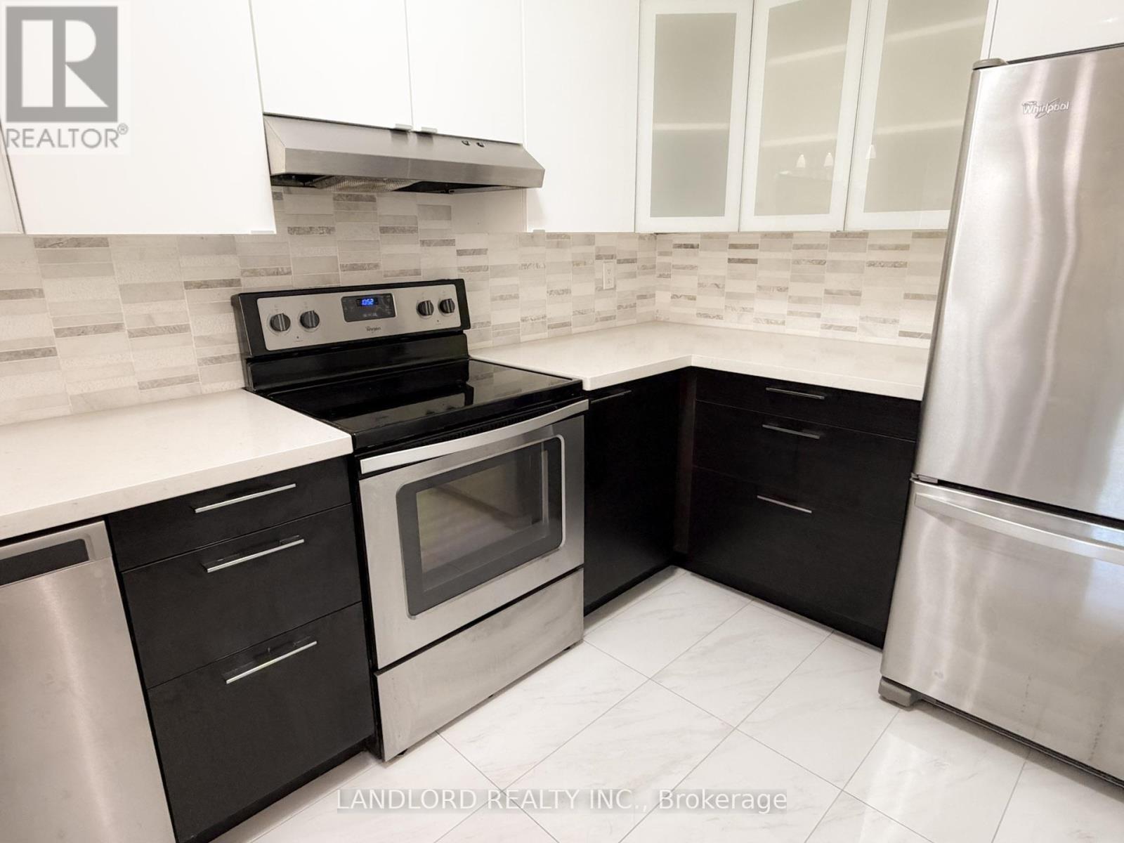 319 - 60 Homewood Avenue, Toronto, Ontario  M4Y 2X4 - Photo 4 - C12491566