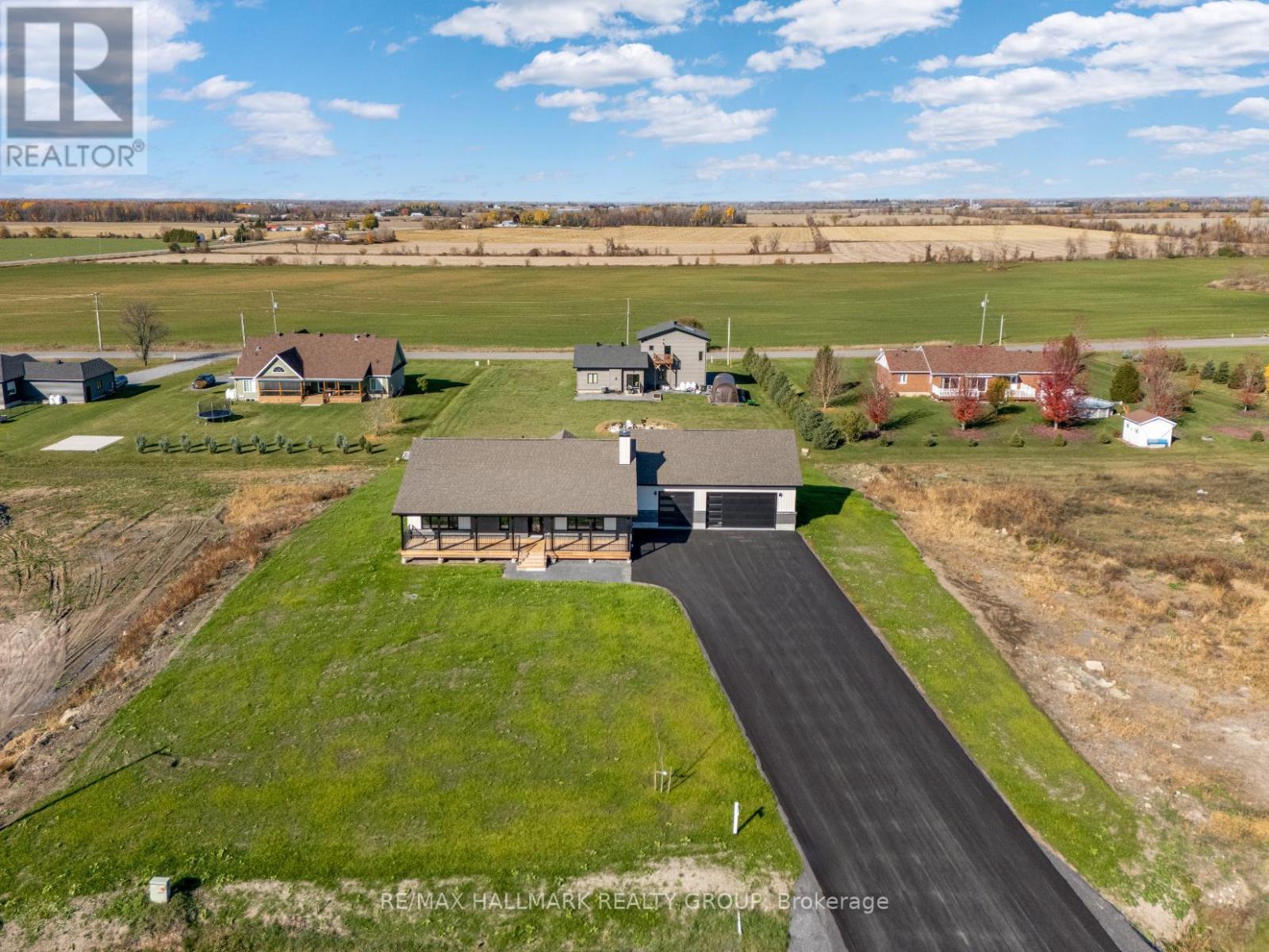 208 Trudeau Crescent, Russell, Ontario  K4R 1E5 - Photo 30 - X12460672