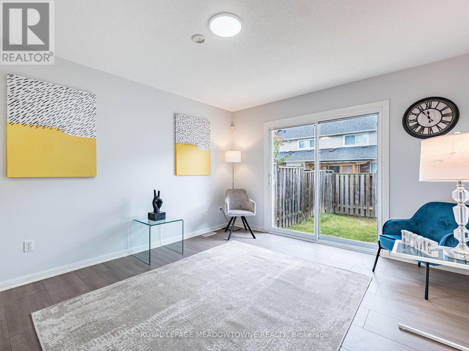 641 Porter Way, Milton, Ontario  L9T 5W2 - Photo 12 - W12456541